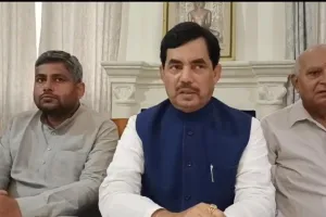 शाहनवाज हुसैन पहुंचे भागलपुर, कहा- महागठबंधन में  है महाफुट, जदयू और राजद की जोड़ी है बेमेल